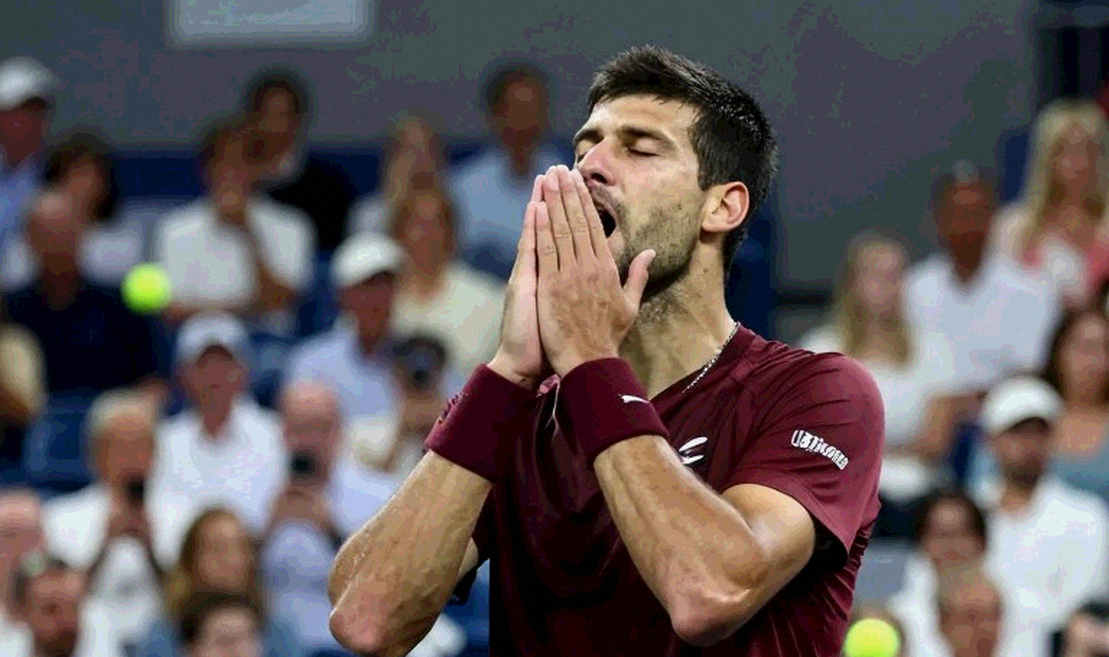 Agassi Calls Federer 'Mount Everest': A Tribute or a Warning for Alcaraz? Agassi Calls Federer 'Mount Everest': A Tribute or a Warning for Alcaraz?