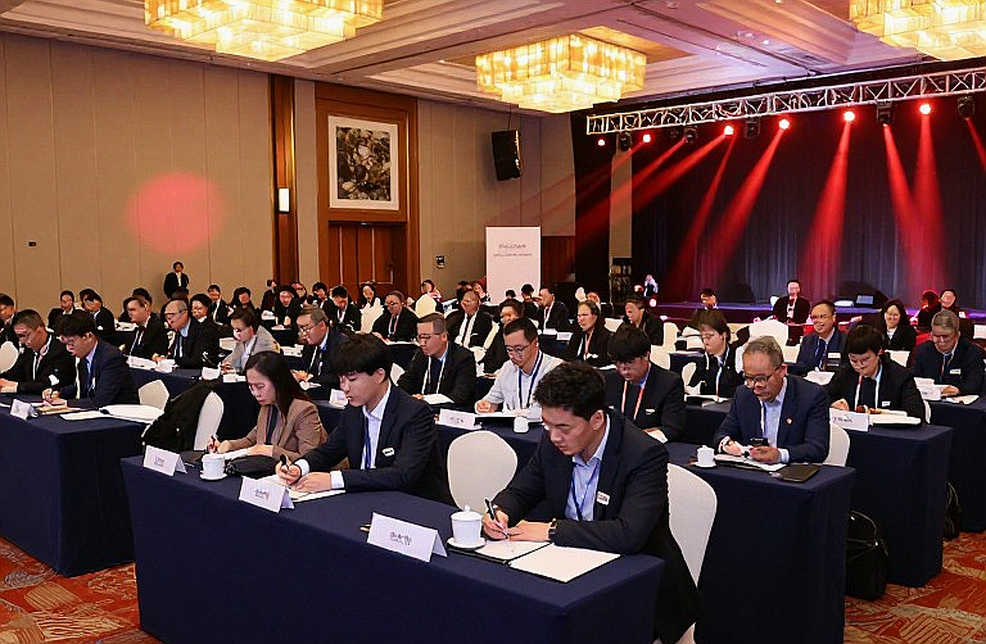 Olympic cờ vua 2026: Ấn Độ bảo vệ ngai vàng giữa Samarkand, Sindarov chờ duyên quê nhà