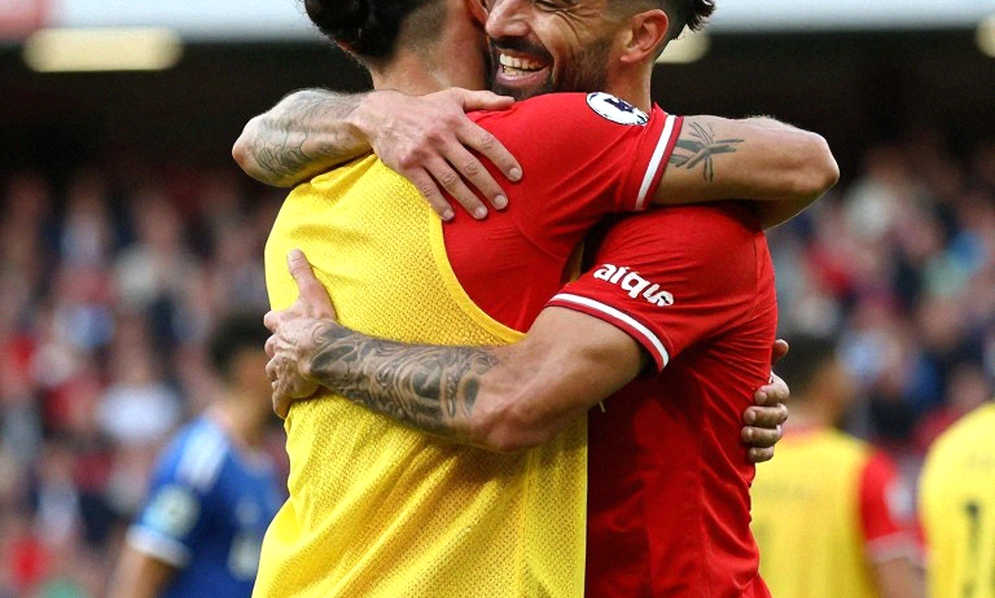 Mỹ 0-2 Tây Ban Nha: 14 phút sụp đổ và nghịch lý 13 cú sút