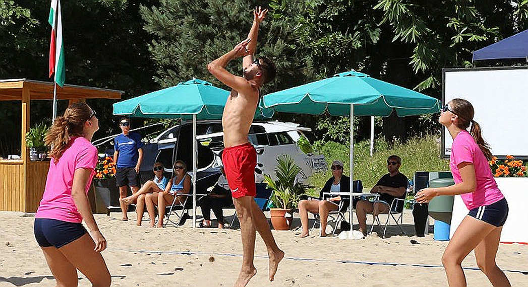 Gottardi/Orsi Toth hủy diệt chung kết Modena: Khi nhà vô địch Elite16 đánh bóng chuyền Futures như trò chơi xếp hình