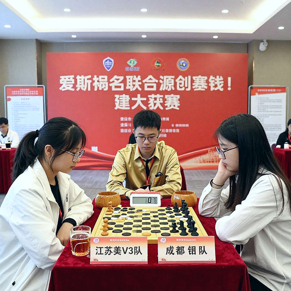 Carlsen trở lại, lịch thi đấu chồng chất và những khoảng trống đáng lo ngại tại Global Chess League 2026 Carlsen trở lại, lịch thi đấu chồng chất và những khoảng trống đáng lo ngại tại Global Chess League 2026