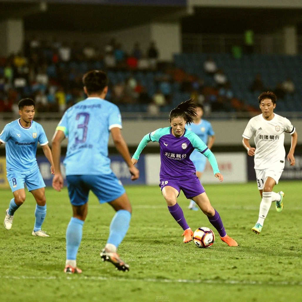 Release Clauses and Wage Bills: The Real Signals of the V.League Transfer Window Release Clauses and Wage Bills: The Real Signals of the V.League Transfer Window