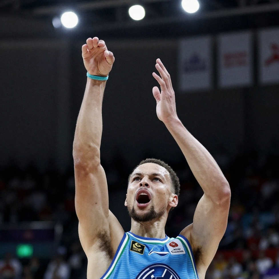 NBA phạt Clippers nặng nề vì lách trần lương: Bài học về dữ liệu và minh bạch