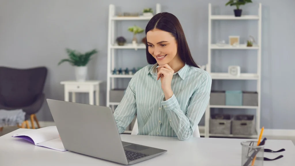 Unemployed IT Graduates This R5,000 Internship Is for You (1)